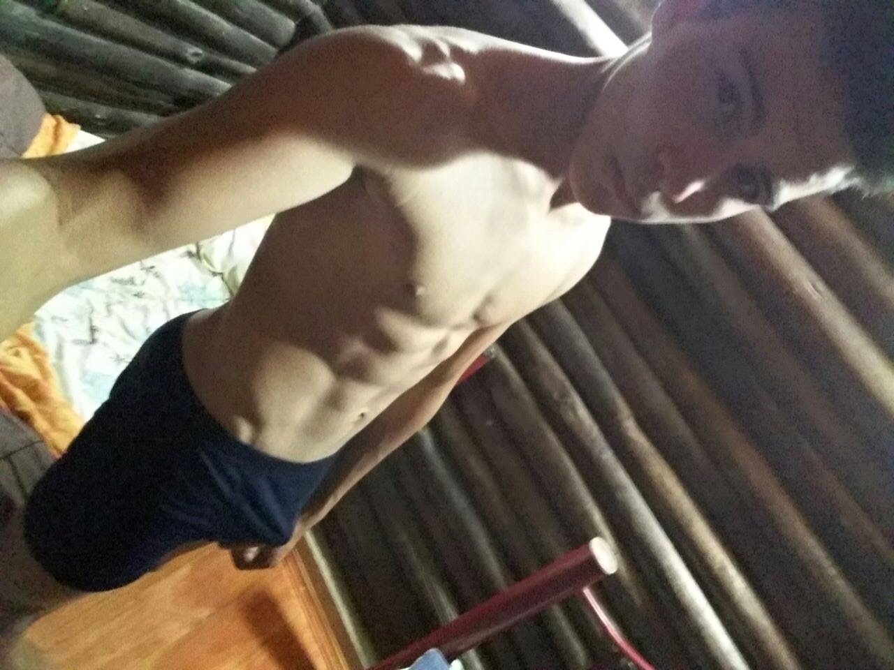 selfies of hot hispanic / south-american guys